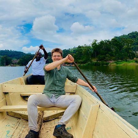 Om Hostel Bunyonyi Kabale Zewnętrze zdjęcie