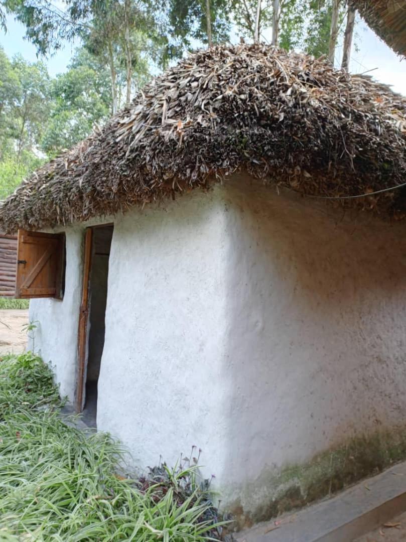 Om Hostel Bunyonyi Kabale Zewnętrze zdjęcie